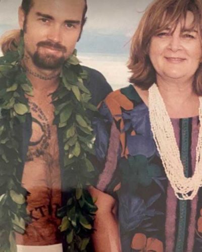 2000 Ken & his mom North Shore Oahu Hawaii